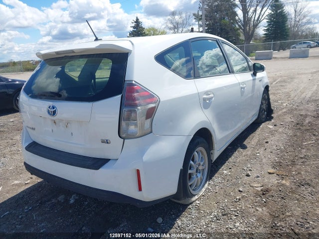 JTDZN3EU3FJ020977 Toyota PRIUS V