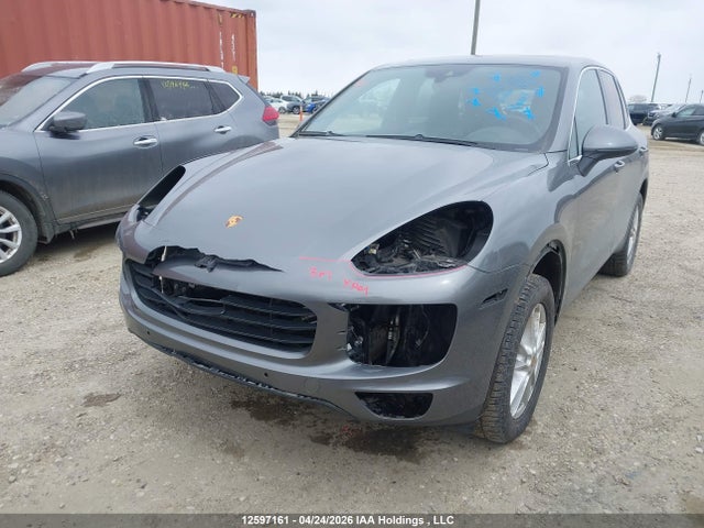 Porsche Cayenne Platinum Edition 2017 WP1AA2A28HKA85844 Image 6