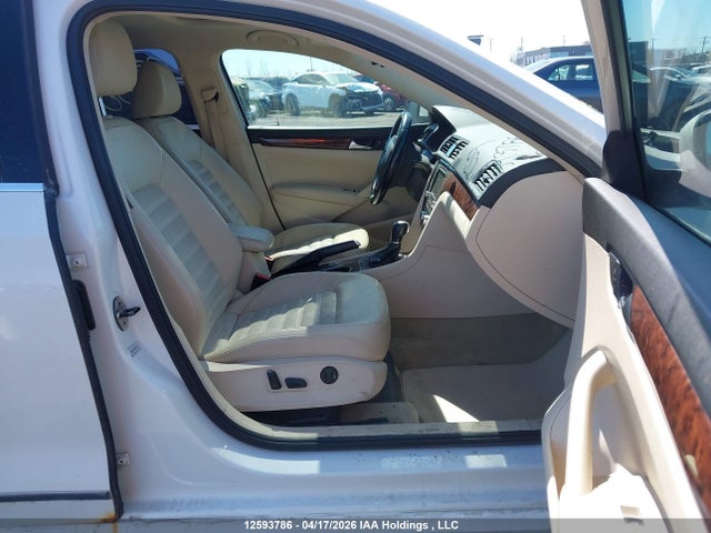 2013 Volkswagen Passat 2.0 Tdi Highline მანქანა იყიდება აუქციონზე, vin: 1VWCN7A3XDC086774, აუქციონის ნომერი: 12593786