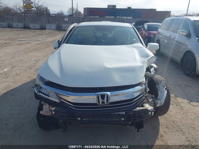 1HGCR2F07GA800774 Honda Accord