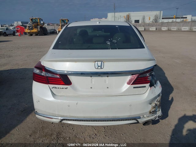 1HGCR2F07GA800774 Honda Accord