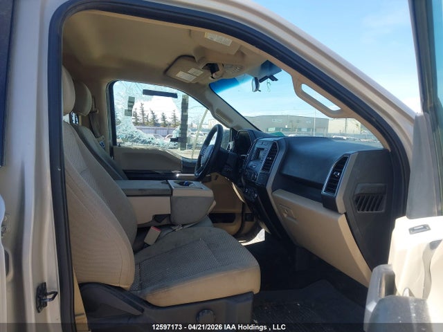 12597173 :رقم المزاد ، 1FTEW1EP7HKD99327 vin ، 2017 Ford F150 Supercrew مزاد بيع