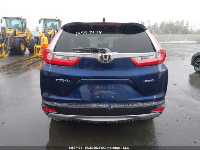 12597174 :رقم المزاد ، 2HKRW2H23HH135012 vin ، 2017 Honda Cr-v Lx مزاد بيع