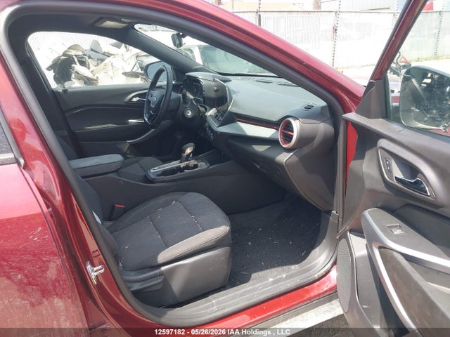 Продажа на аукционе авто 2024 Chevrolet Trax, vin: KL77LGE2XRC134113, номер лота: 12597182
