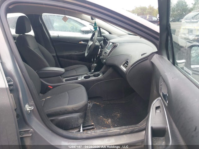 1G1BE5SM0J7139103 Chevrolet Cruze Lt Auto