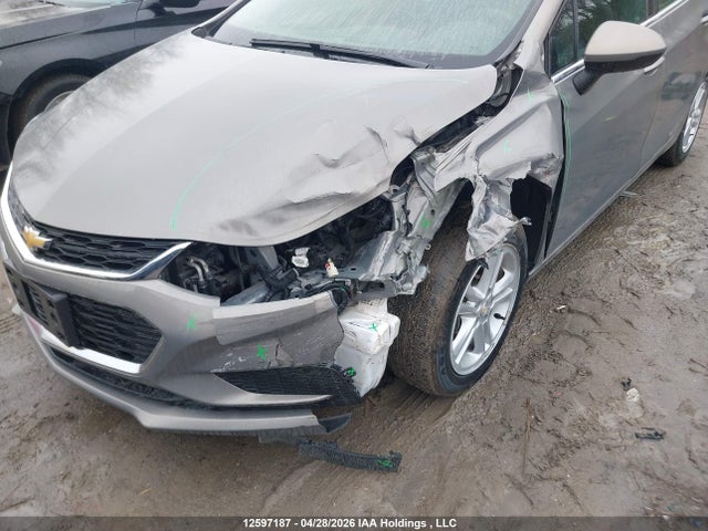 1G1BE5SM0J7139103 Chevrolet Cruze Lt Auto