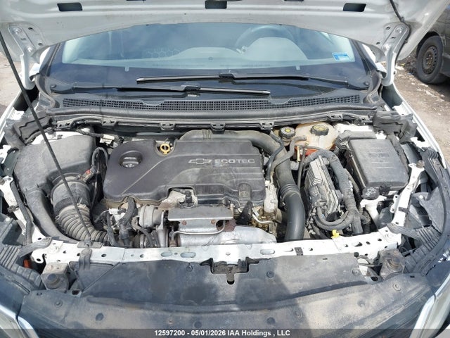 1G1BE5SM9H7227528 Chevrolet Cruze Lt Auto
