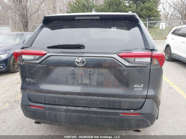 12597202 :رقم المزاد ، 2T3R1RFV7NC287966 vin ، 2022 Toyota Rav4 Xle مزاد بيع
