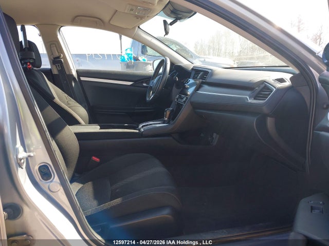 2018 Honda Civic Se მანქანა იყიდება აუქციონზე, vin: 2HGFC2F6XJH037404, აუქციონის ნომერი: 12597214