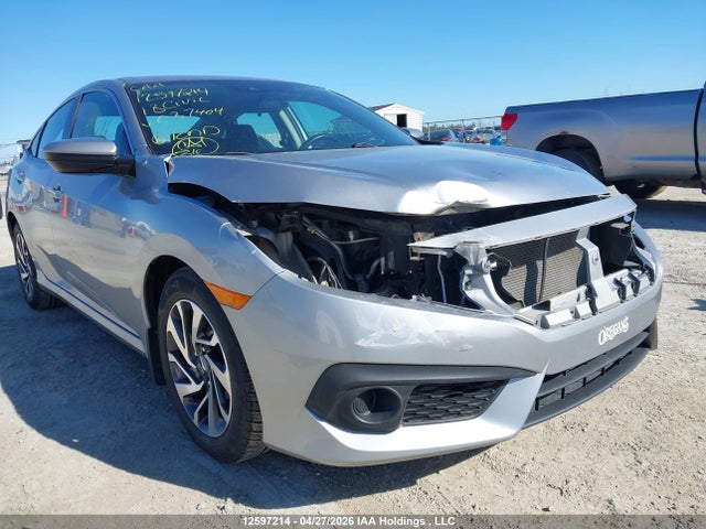 2018 Honda Civic Se მანქანა იყიდება აუქციონზე, vin: 2HGFC2F6XJH037404, აუქციონის ნომერი: 12597214