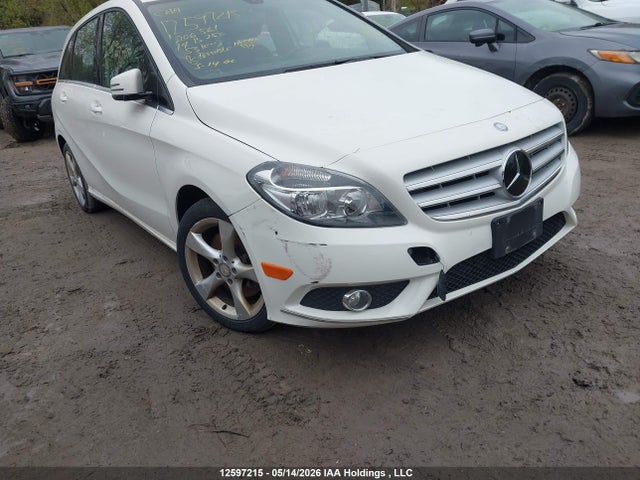 WDDMH4EB1EJ206561 Mercedes-Benz B250