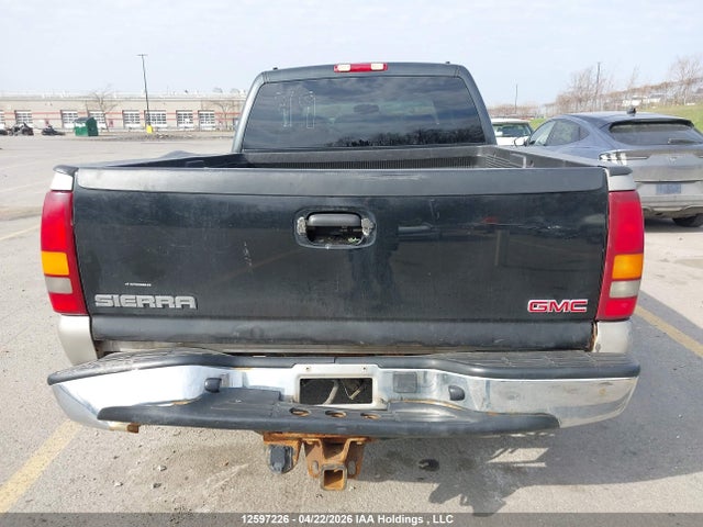12597226 :رقم المزاد ، 1GTGK13U13F155848 vin ، 2003 Gmc Sierra 1500hd مزاد بيع