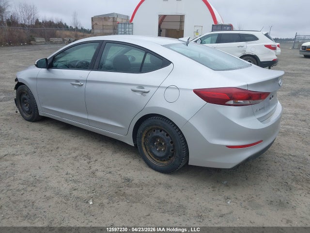 KMHD84LFXHU244420 Hyundai ELANTRA GL