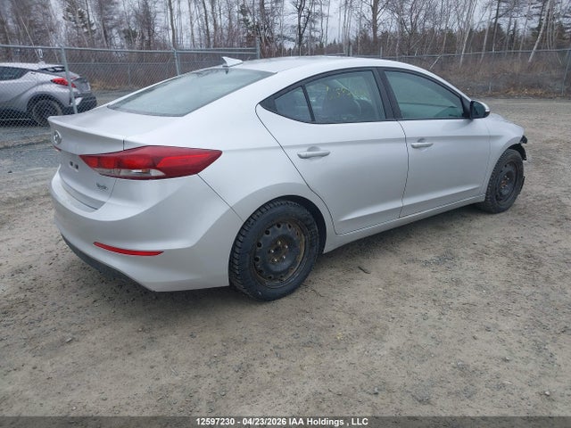 KMHD84LFXHU244420 Hyundai ELANTRA GL