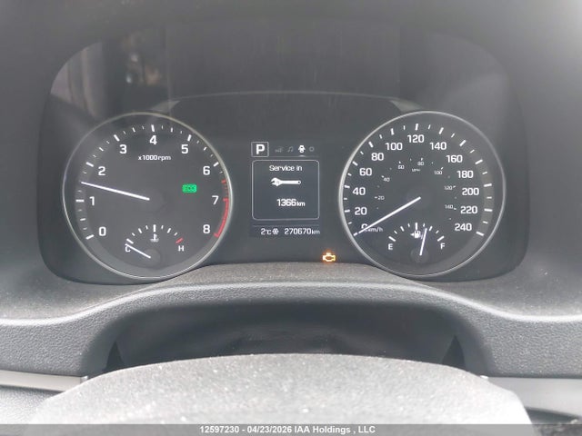 KMHD84LFXHU244420 Hyundai ELANTRA GL