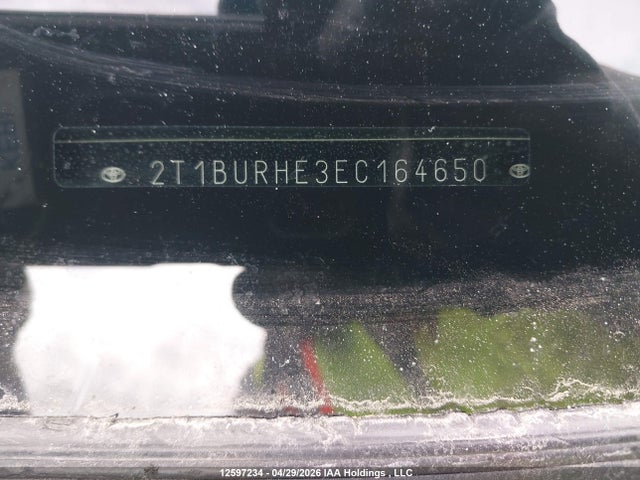 12597234 :رقم المزاد ، 2T1BURHE3EC164650 vin ، 2014 Toyota Corolla S مزاد بيع