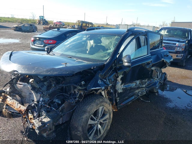 2018 Toyota Rav4 Le მანქანა იყიდება აუქციონზე, vin: 2T3ZFREV7JW510700, აუქციონის ნომერი: 12597255