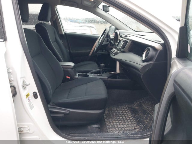 2015 Toyota Rav4 Le მანქანა იყიდება აუქციონზე, vin: 2T3BFREV0FW280068, აუქციონის ნომერი: 12597263