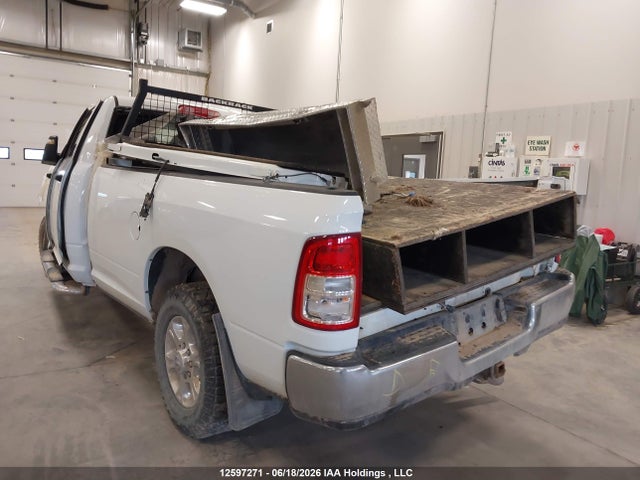 Auction sale of the 2023 Ram 2500 Big Horn, vin: 3C6UR5JJ8PG616859, lot number: 12597271
