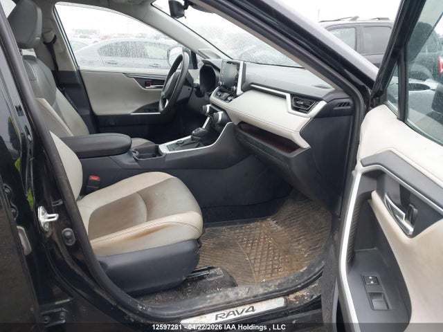 2020 Toyota Rav4 Limited მანქანა იყიდება აუქციონზე, vin: 2T3D1RFV7LC122281, აუქციონის ნომერი: 12597281