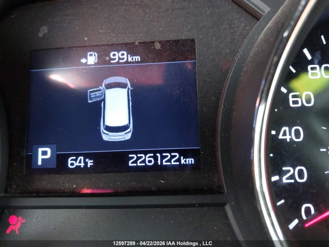 KNDMB5C17K6556092 KIA SEDONA LX