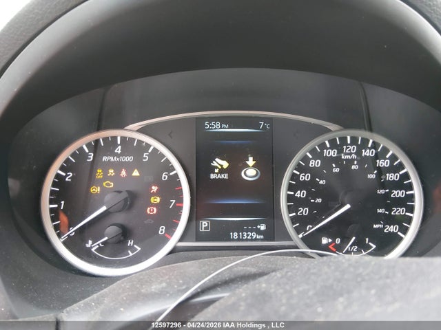 2018 Nissan Sentra 1.8 S/1.8 Sv/1.8 Sv Midnight Edition მანქანა იყიდება აუქციონზე, vin: 3N1AB7AP4JY330480, აუქციონის ნომერი: 12597296