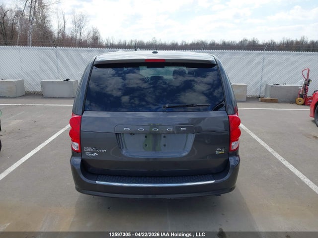 2C4RDGEG8KR514696 Dodge Grand Caravan Gt