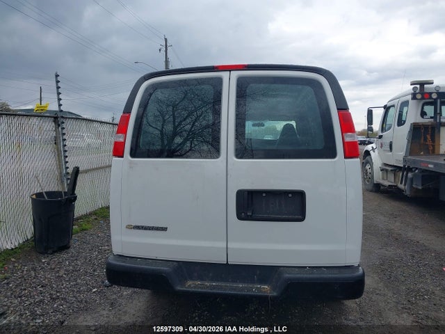 1GCWGBFP6N1138715 Chevrolet Express G2500