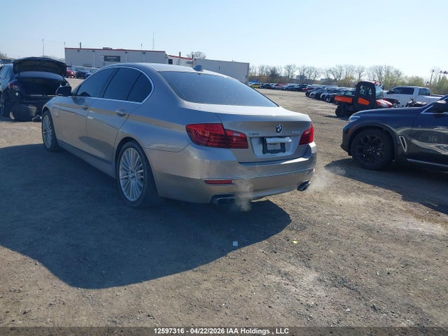 WBAKP9C51ED692637 BMW 550 Xi