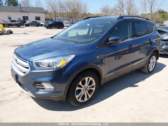 1FMCU9HD8JUC42456 Ford ESCAPE SEL