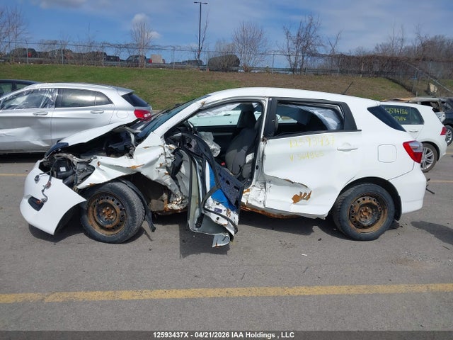 2011 Toyota Matrix მანქანა იყიდება აუქციონზე, vin: 2T1KU4EE4BC564865, აუქციონის ნომერი: 12593437