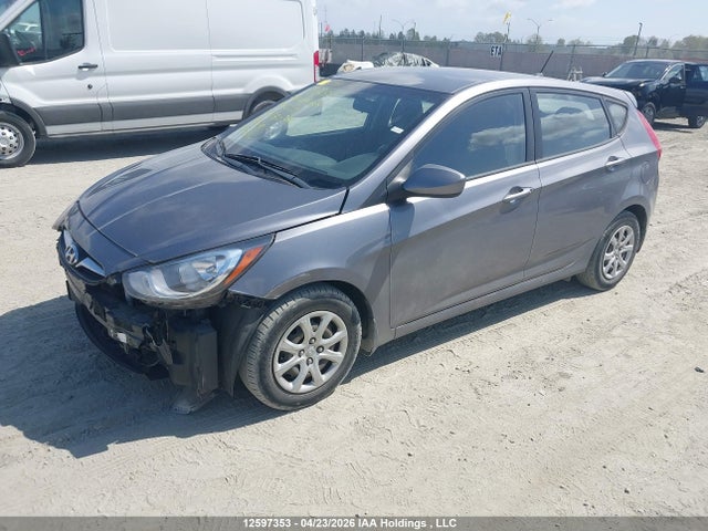 KMHCT5AE0EU162038 Hyundai Accent Gls/gs