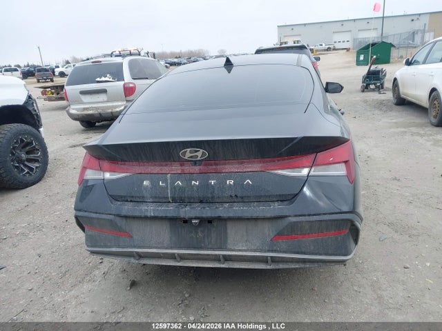 KMHLM4DG6SU968398 Hyundai Elantra Preferred With Tech Package