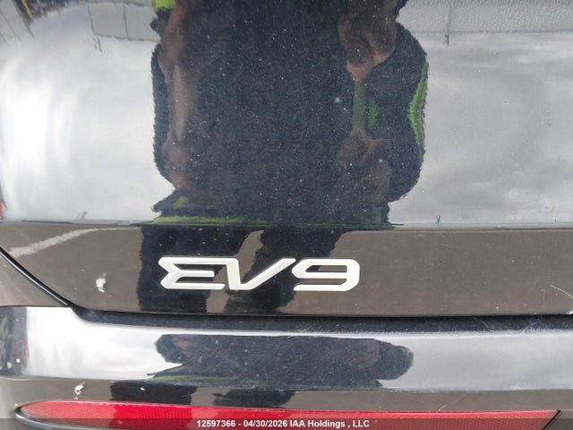 Продажа на аукционе авто 2025 Kia Ev9 Land Awd With Plus Pkg/land Awd With Premium Pkg, vin: KNDADFS5XS6058640, номер лота: 12597366