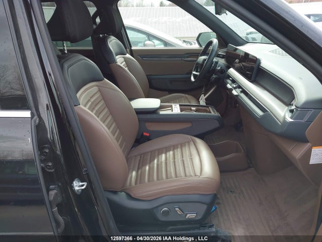 Продажа на аукционе авто 2025 Kia Ev9 Land Awd With Plus Pkg/land Awd With Premium Pkg, vin: KNDADFS5XS6058640, номер лота: 12597366
