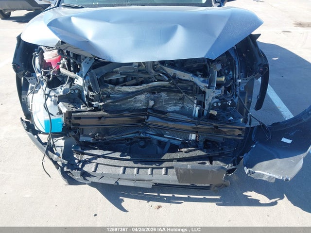 7MUBAABG6SV123300 Toyota Corolla Cross Le