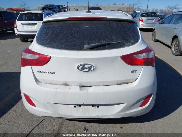 2013 Hyundai Elantra Gt მანქანა იყიდება აუქციონზე, vin: KMHD25LE0DU063464, აუქციონის ნომერი: 12597384