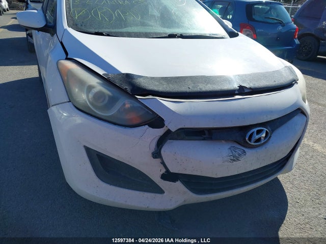 2013 Hyundai Elantra Gt მანქანა იყიდება აუქციონზე, vin: KMHD25LE0DU063464, აუქციონის ნომერი: 12597384