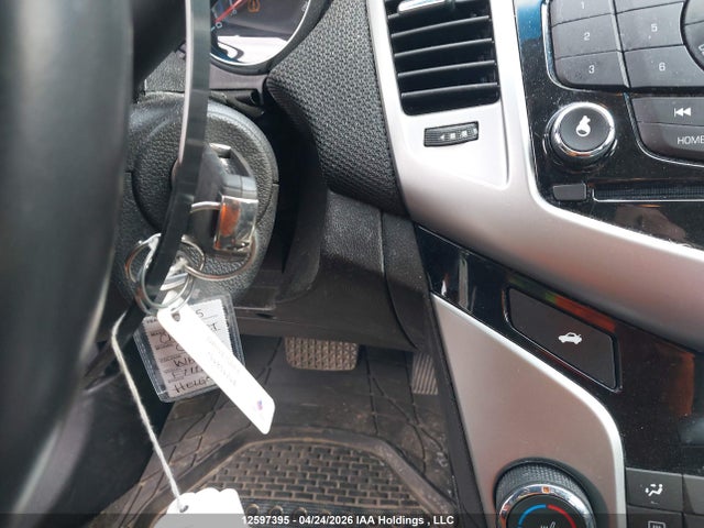 1G1PE5SBXF7118187 Chevrolet Cruze 2lt