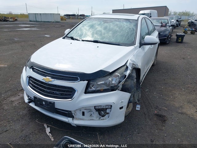 1G1PE5SBXF7118187 Chevrolet Cruze 2lt