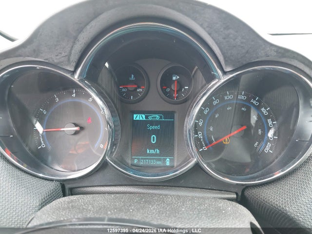 1G1PE5SBXF7118187 Chevrolet Cruze 2lt