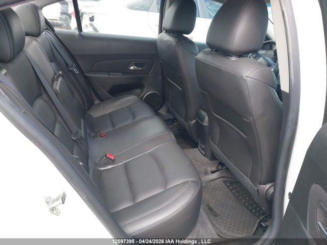 1G1PE5SBXF7118187 Chevrolet Cruze 2lt