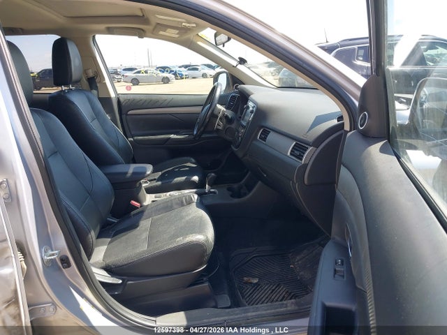 JA4JZ4AX3EZ600733 Mitsubishi OUTLANDER GT