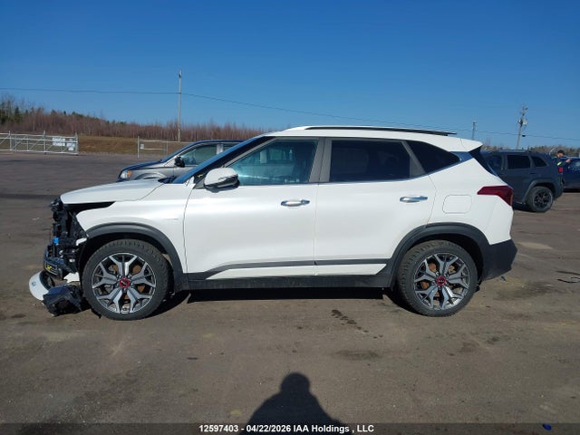Продажа на аукционе авто 2022 Kia Seltos Sx, vin: KNDETCA29N7346142, номер лота: 12597403