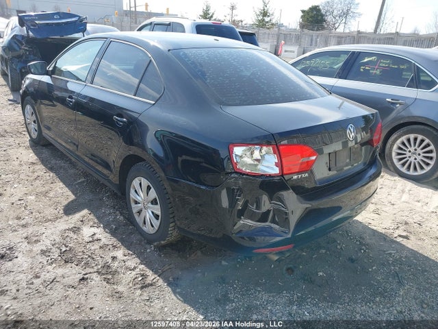 2013 Volkswagen Jetta 2.0l Trendline/2.0l Trendline+ მანქანა იყიდება აუქციონზე, vin: 3VW2K7AJ3DM442256, აუქციონის ნომერი: 12597408