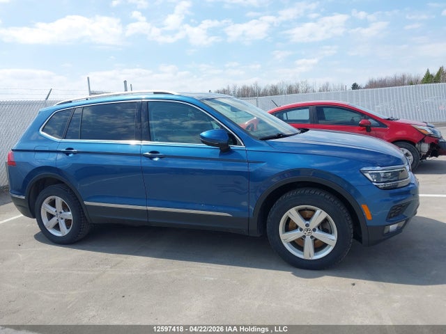 12597418 :رقم المزاد ، 3VV4B7AX8LM085236 vin ، 2020 Volkswagen Tiguan Sel Premium R-line مزاد بيع