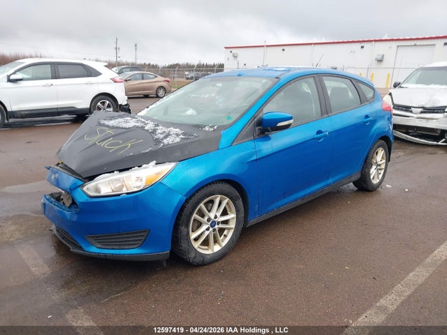 12597419 :رقم المزاد ، 1FADP3K2XGL334032 vin ، 2016 Ford Focus Se مزاد بيع
