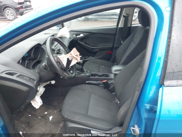 12597419 :رقم المزاد ، 1FADP3K2XGL334032 vin ، 2016 Ford Focus Se مزاد بيع