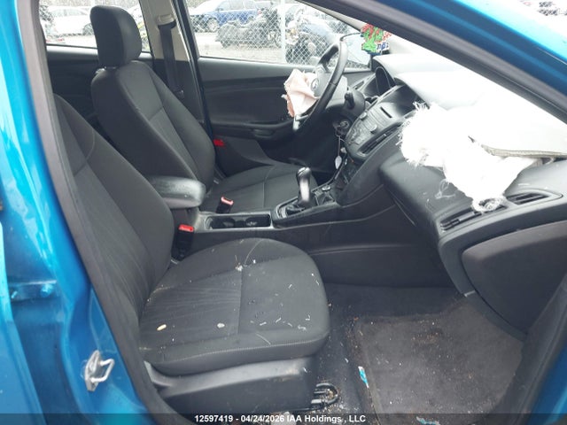 12597419 :رقم المزاد ، 1FADP3K2XGL334032 vin ، 2016 Ford Focus Se مزاد بيع