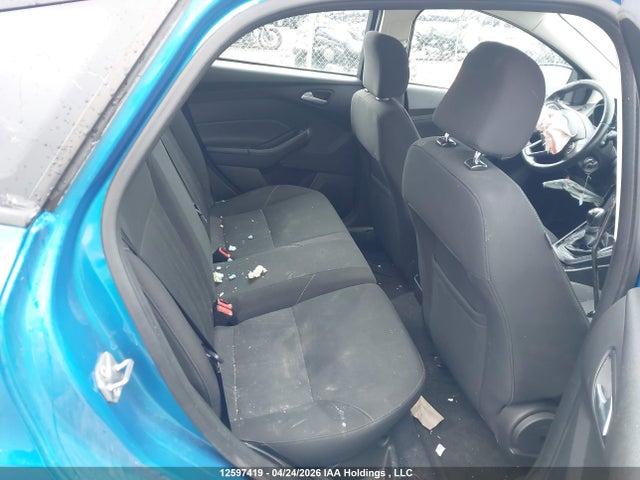 12597419 :رقم المزاد ، 1FADP3K2XGL334032 vin ، 2016 Ford Focus Se مزاد بيع